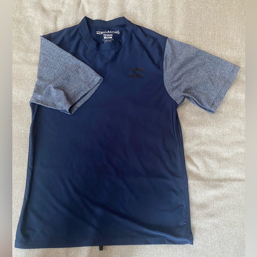 Men’s Large Navy Blue Billabong Rash Guard